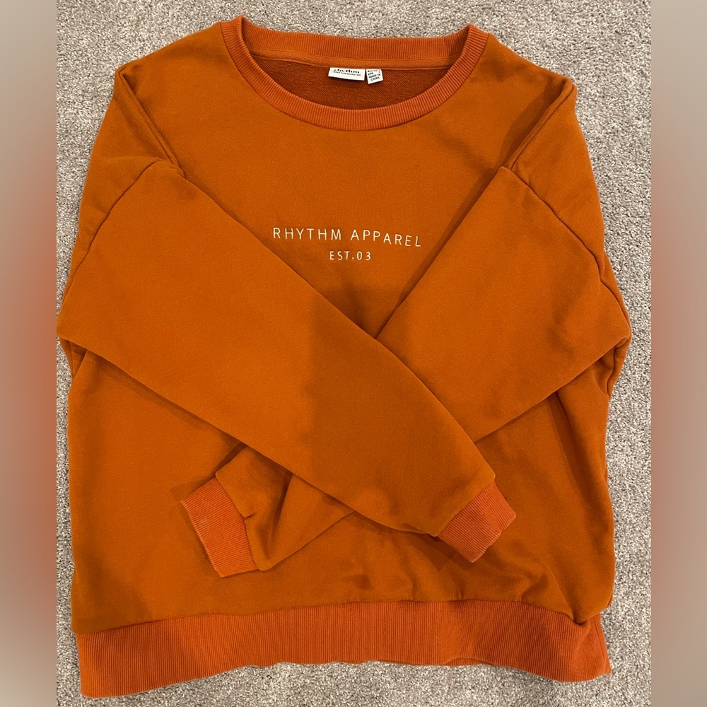 Rusty orange sweatshirt. Size L but fits like a medium